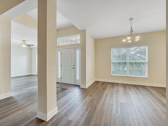 3rd image of 1293 Scarlet Oak Circle