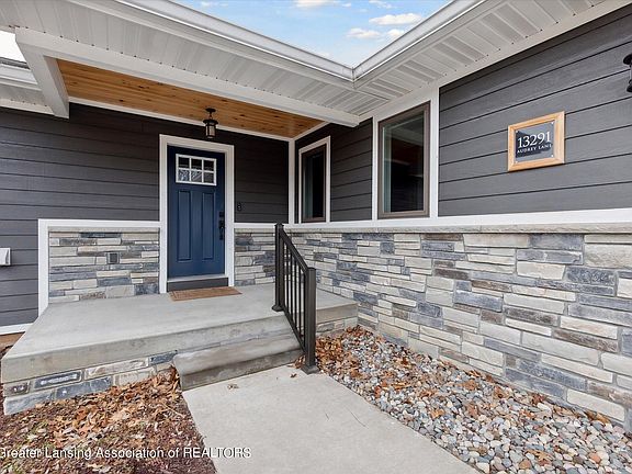 4th image of 13291 Audrey Ln