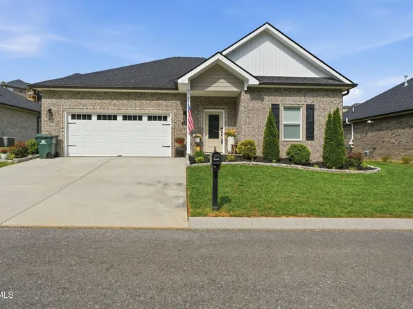 190 Quiet Stroll Ln, Gray, TN 37615