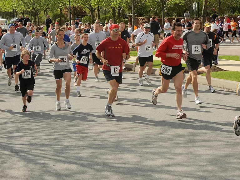 Runners in Eagleview Town Center