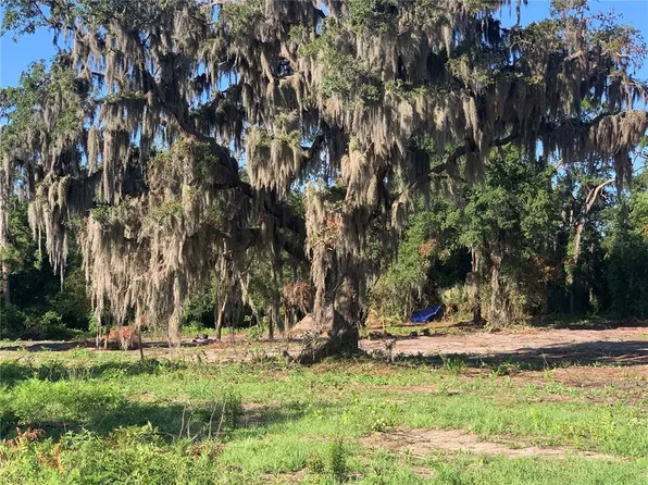 Jackson Ct #2, Okahumpka, FL 34762