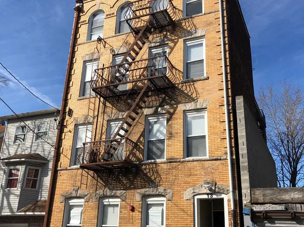 13 4th St APT 2, Passaic, NJ 07055