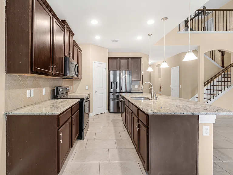 5488 Devonwood St — Photo 13