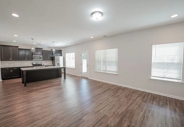 3556 Castleoak Dr — Photo 15