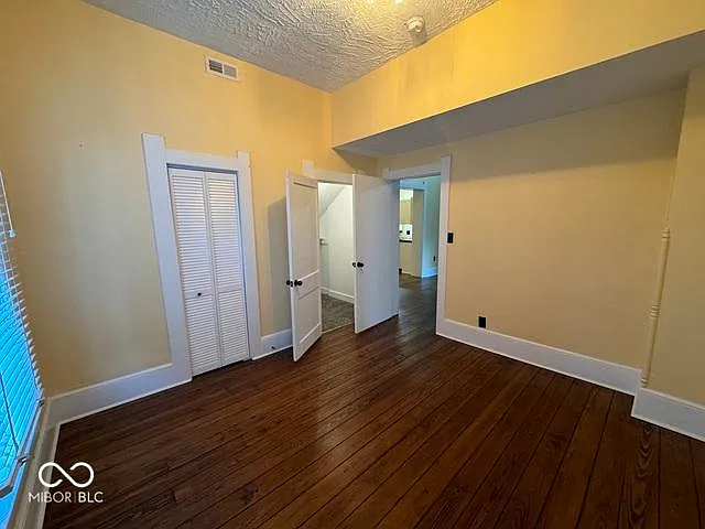 449 Yandes St — Photo 16