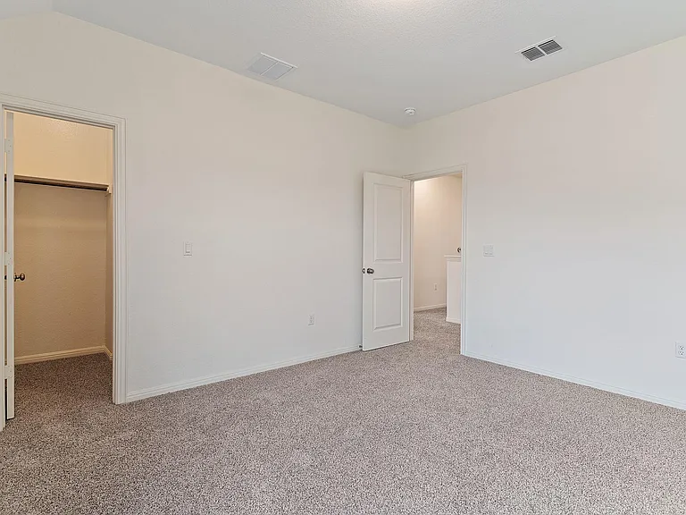 607 Allende Bnd — Photo 29