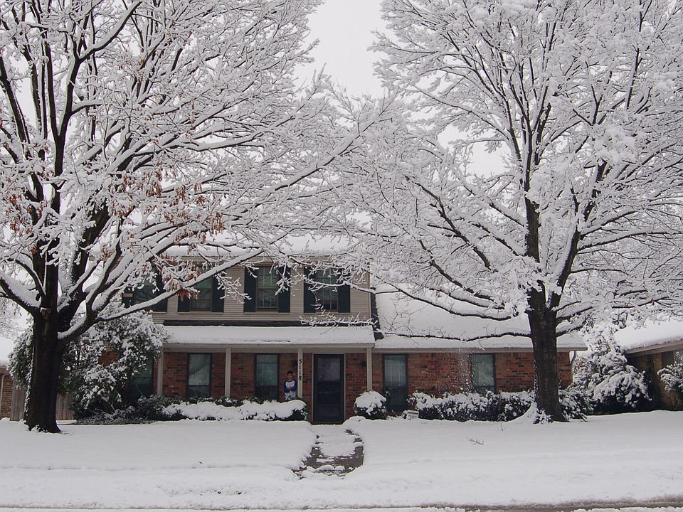 Front of home in Feb. 2011.