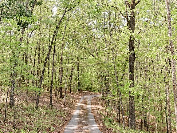 3rd image of 150 Hidden Hills Lane