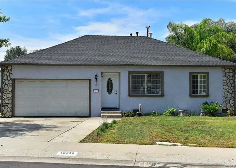 10838 Floral Dr