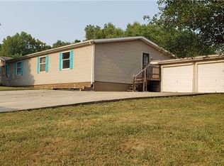 1016 Ash St, Atchison, KS 66002