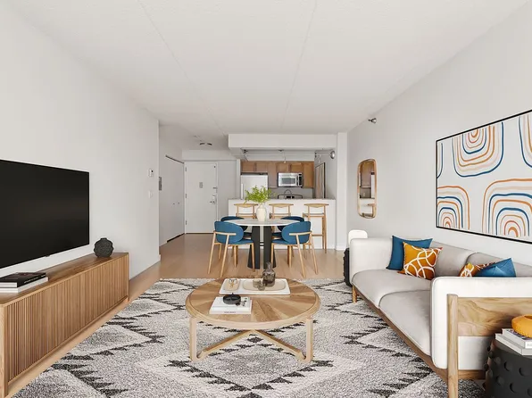 516 W 47th St APT S4b, New York, NY 10036