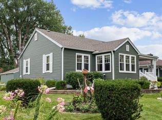 18501 Ridgewood Ave, Lansing, IL 60438