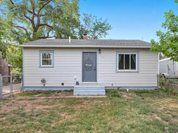 135 Saint Anne St, Rapid City, SD 57701