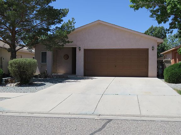 2nd image of 3009 Solano Meadows Dr NE