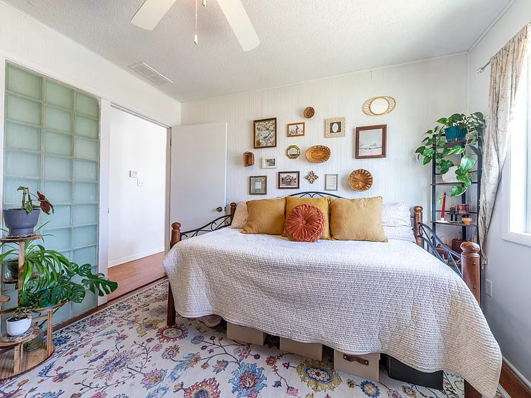 1515 Jarvis Dr — Photo 13