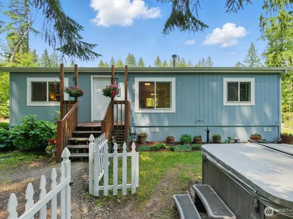 17913 51st Street NW, Vaughn, WA 98394