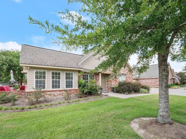 7111 Village Charmant Dr Unit 69, Baton Rouge, LA 70809