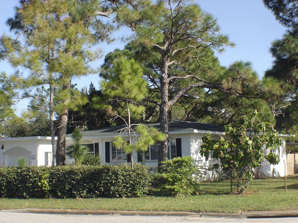 1st image of 1419 Tyrone Blvd N