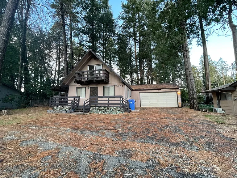 14107 Norwich Cir — Photo 1