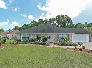 900 Combel St, Waveland, MS 39576