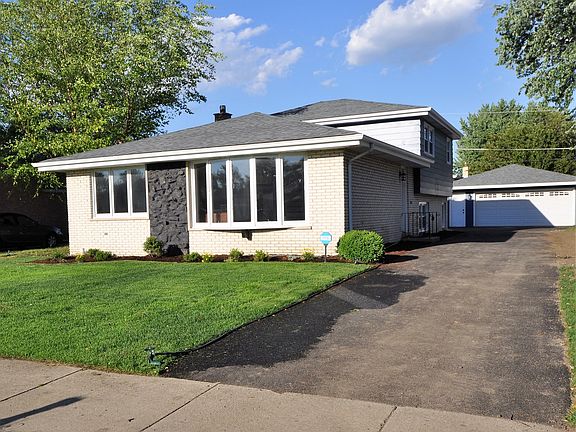 2nd image of 8937 Moody Ave