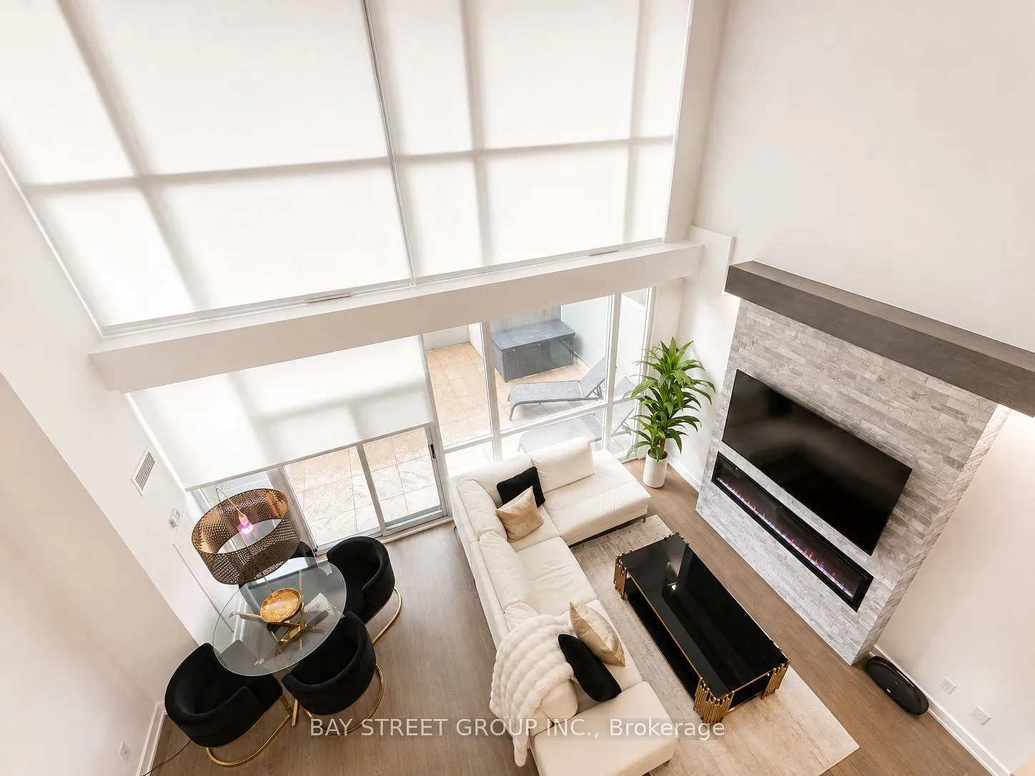 2 bed, $2,900 — Photo 4