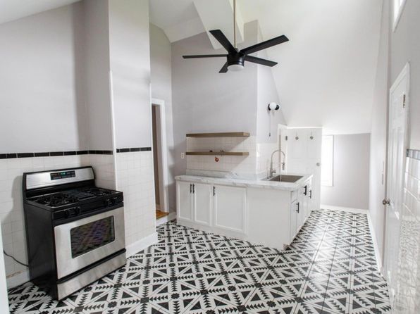 2309 Foster St #2