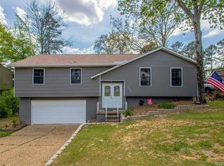 12741 Southridge Dr, Little Rock, AR 72212