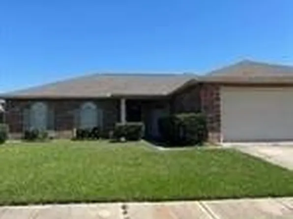 4901 Wood Forest Dr, Marrero, LA 70072