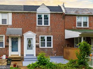 320 Gramercy Dr, Clifton Heights, PA 19018