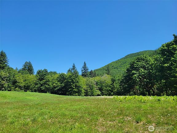 5th image of 8820 Rose Valley Road