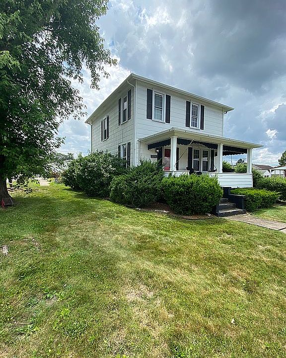 702 Poplar St, Kenova, WV 25530 Zillow