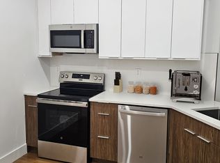 325 E 12th St APT 2C, New York, NY 10003