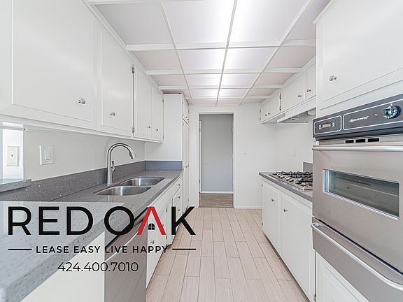 3rd image of 4433 Colbath Ave APT 36