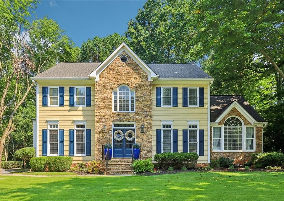 1st image of 2575 Hidden Wood Ln