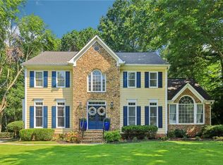 2575 Hidden Wood Ln, Lawrenceville, GA 30043