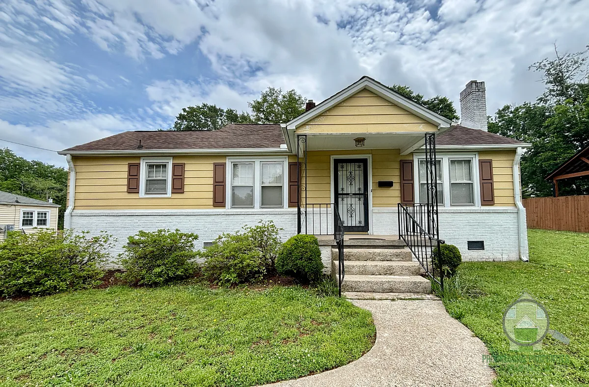106 Princeton Avenue - 1 — Photo 1