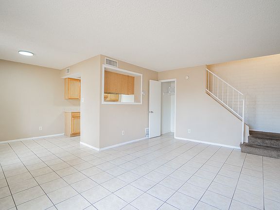 4th image of 4613 E Jones Ave