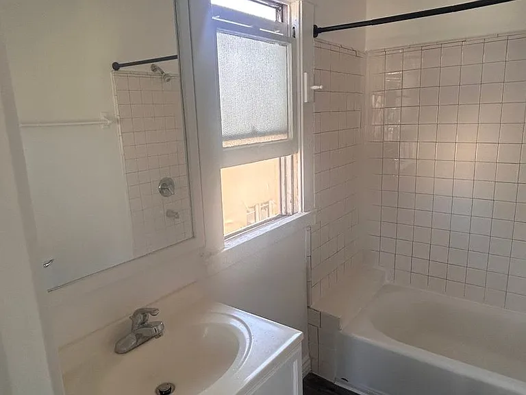 339 W Arden Ave — Photo 6