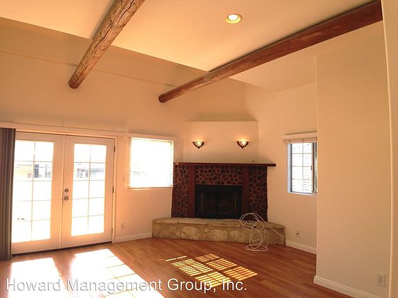 5th image of 113 Paloma Ave