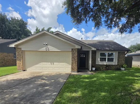 6607 Rockfield Dr, Pasadena, TX 77505
