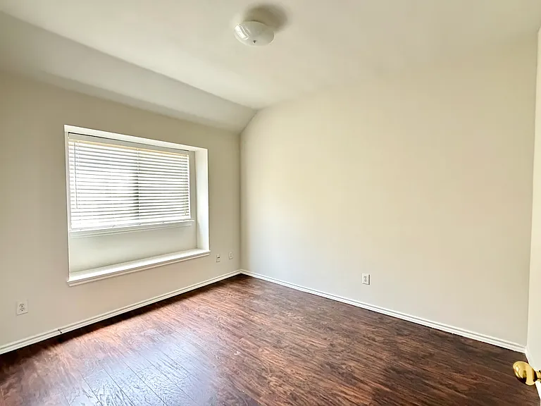 4308 Linda Kay Ln — Photo 23