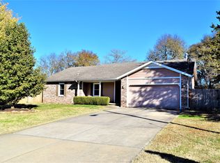 1734 S Burks Ave, Springfield, MO 65807