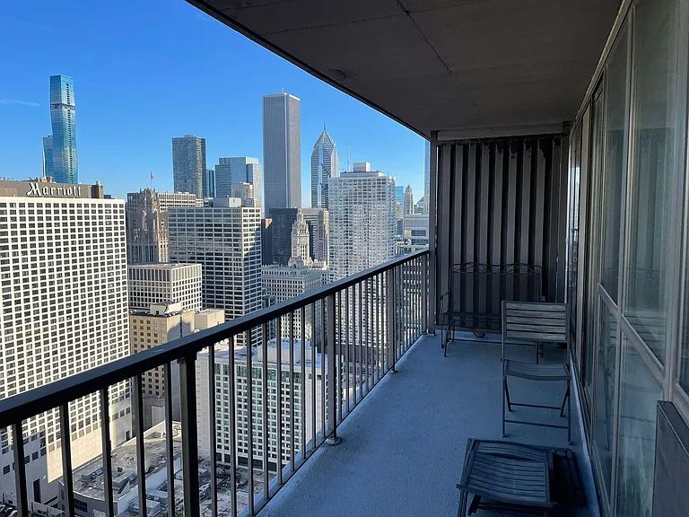 10 E Ontario St #4601 — Photo 11
