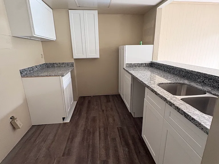 176 Goodson Dr #1 — Photo 8