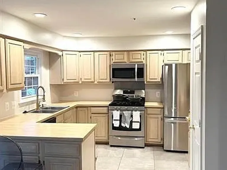 10922 Rocky Mount Way — Photo 6