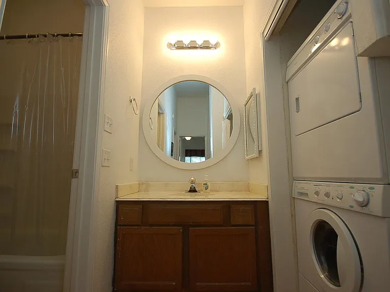 1908 San Antonio St #312 — Photo 6