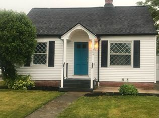 364 E 326th St, Eastlake, OH 44095