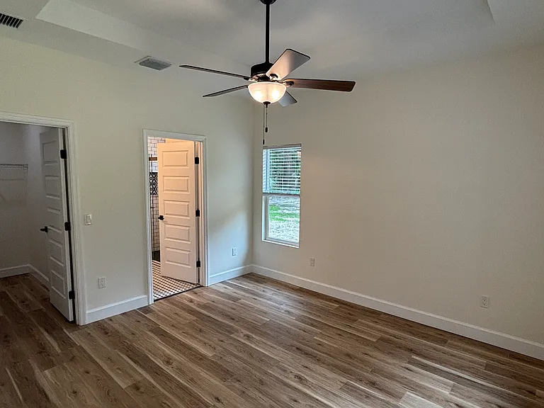 346 NW 3rd Ave — Photo 10