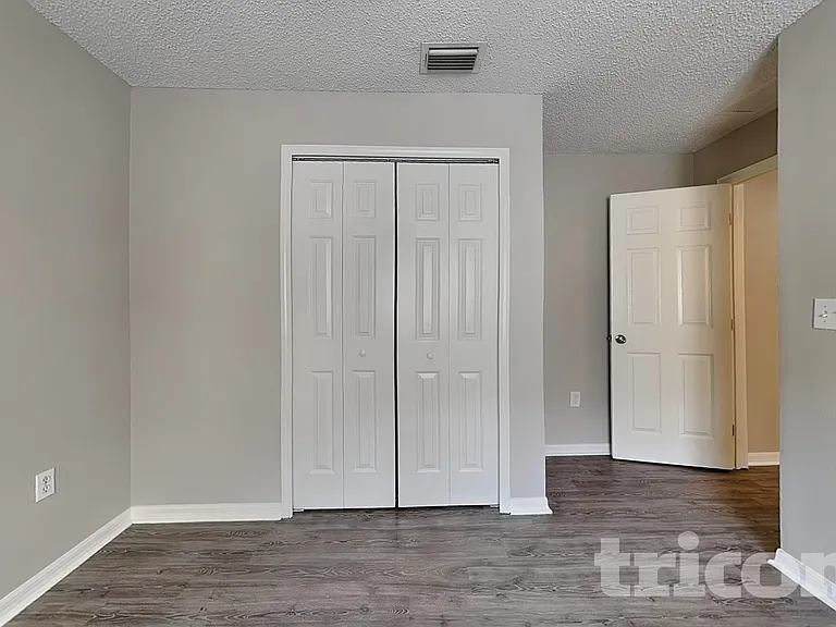 11759 Lynmoor Dr — Photo 9